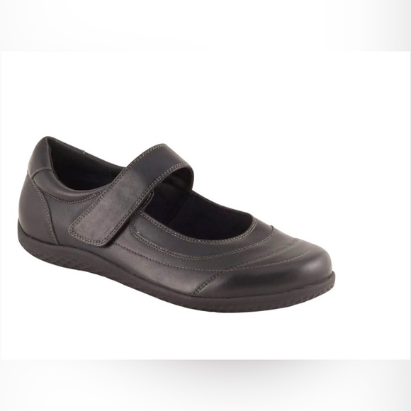 DAVID TATE MARY JANE BRENNA NAPPA LEATHER SHOES 9 WIDE NEW - Picture 1 of 7